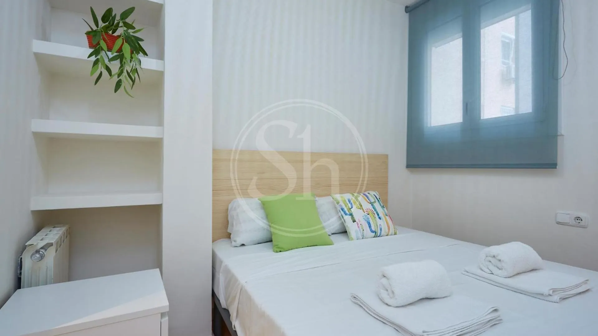 Piso Familiar Cerca De Diagonal Apartment Barcelona 0*,  Spain