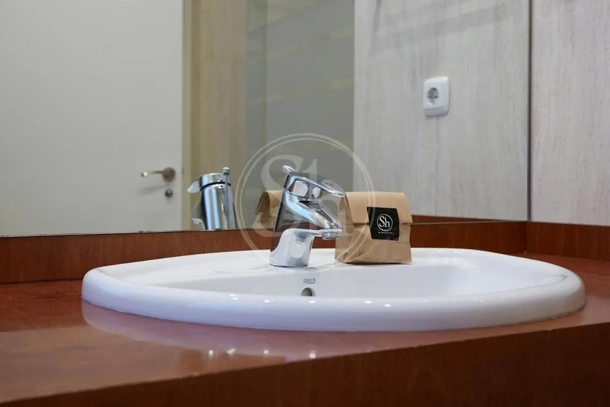 Piso Familiar Cerca De Diagonal Apartment Barcelona